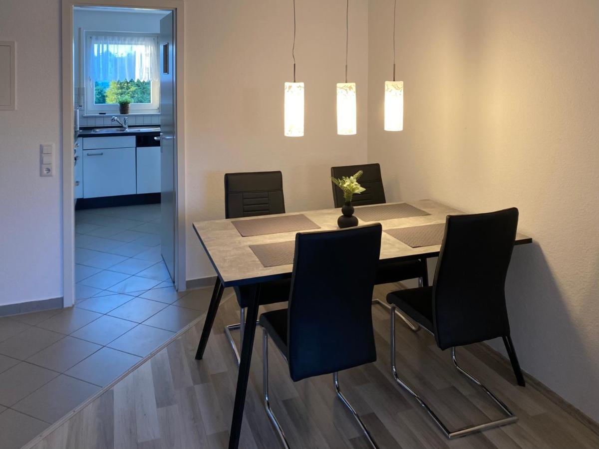 3 Zimmer Apartment In S-Bahn Naehe, 76 Qm, Max 5 Pers, 30Qm Dachterasse, Garage, Internet 1000 Mbit Gärtringen Zewnętrze zdjęcie